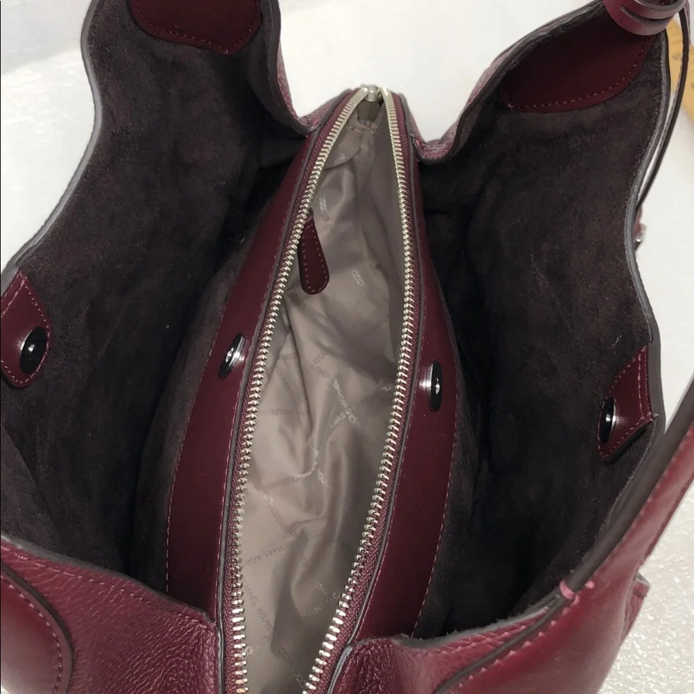 Michael Kors Kelsey Shoulder Tote Merlot Pebbled Leather SilverTone Hardware